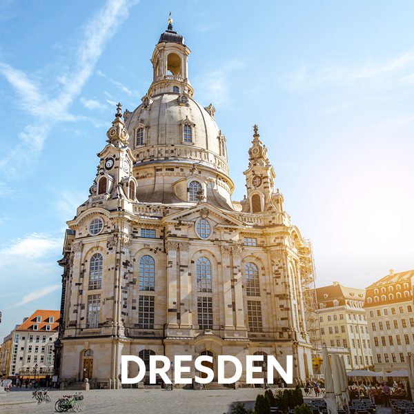 Frauenkirche Dresden auf dem Neumarkt bei Sonnenschein – Sehenswürdigkeit für Städtereise und Sommerurlaub in Dresden